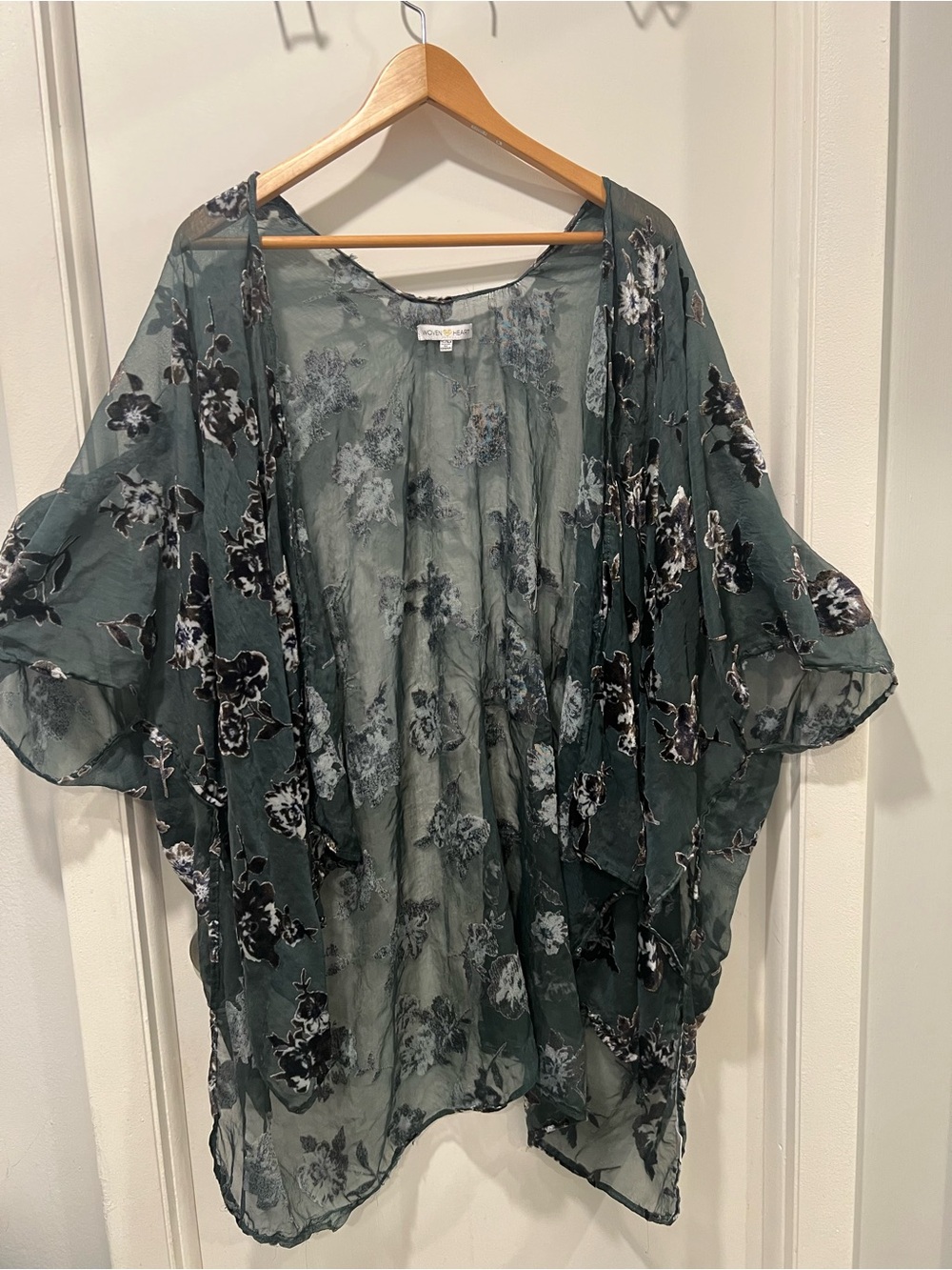 Woven Heart Sheer Emerald Green Floral Kimono
